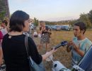 Das j&uuml;ngste aktive Mitglied der Sternenfreunde, Max Pretzl, beantwortet die Fragen einer Reporterin des Bayerischen Rundfunks