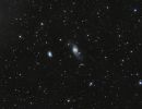 NGC 3718: Eine Balkenspiralgalaxie im Gro&szlig;en B&auml;ren